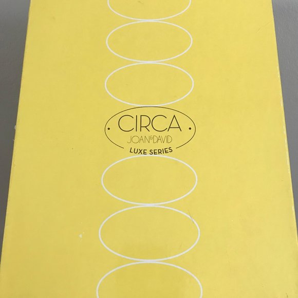 NEW Joan & David CIRCA LUXE Suede Ankle Boots in Burgundy, size7M - Picture 10 of 10